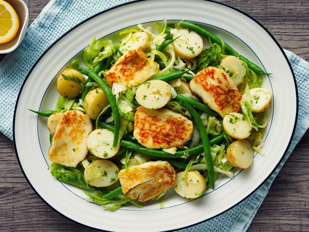 Kartoffelsalat mit Halloumi