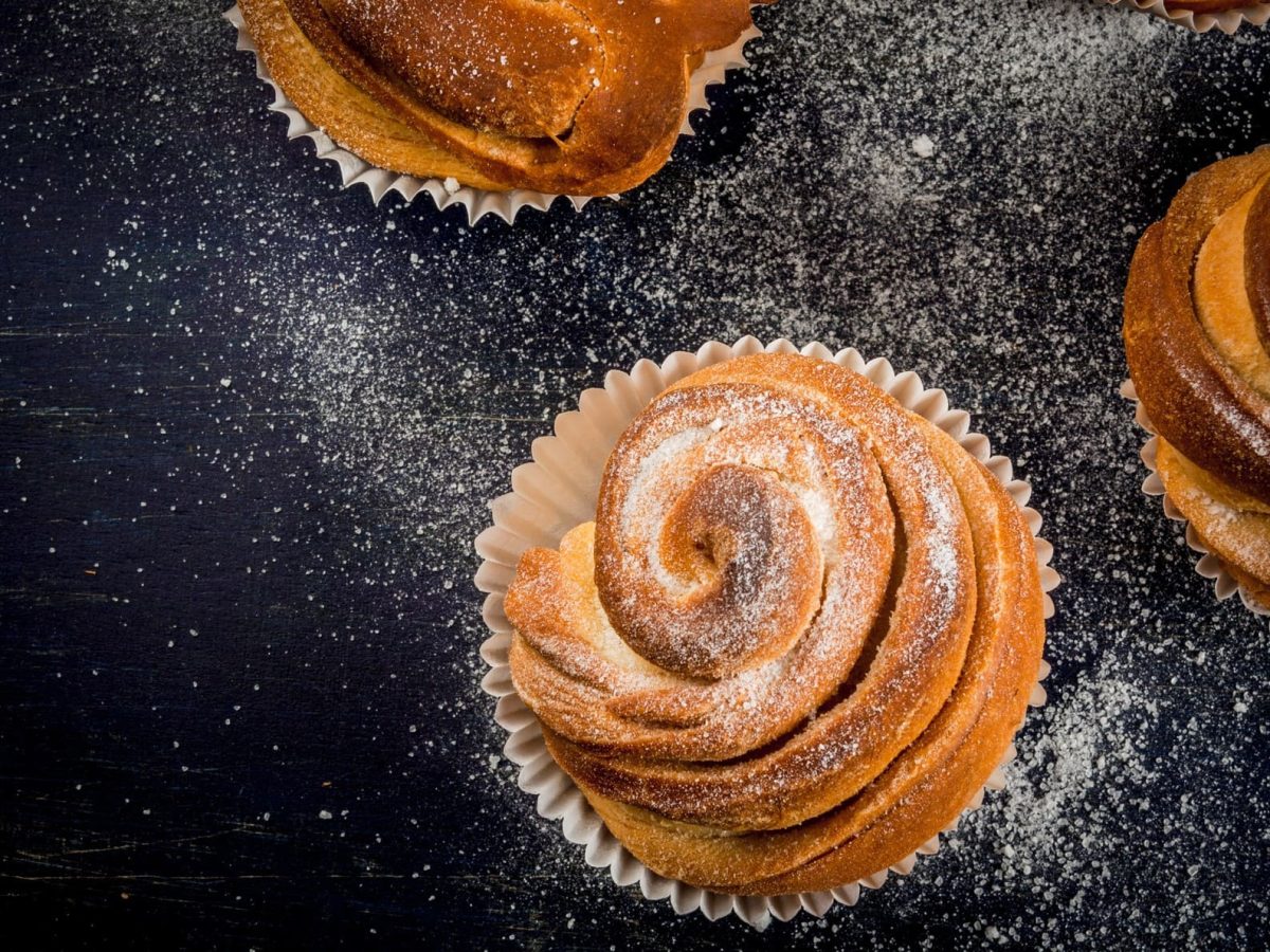 Croissants in Muffinsformen.