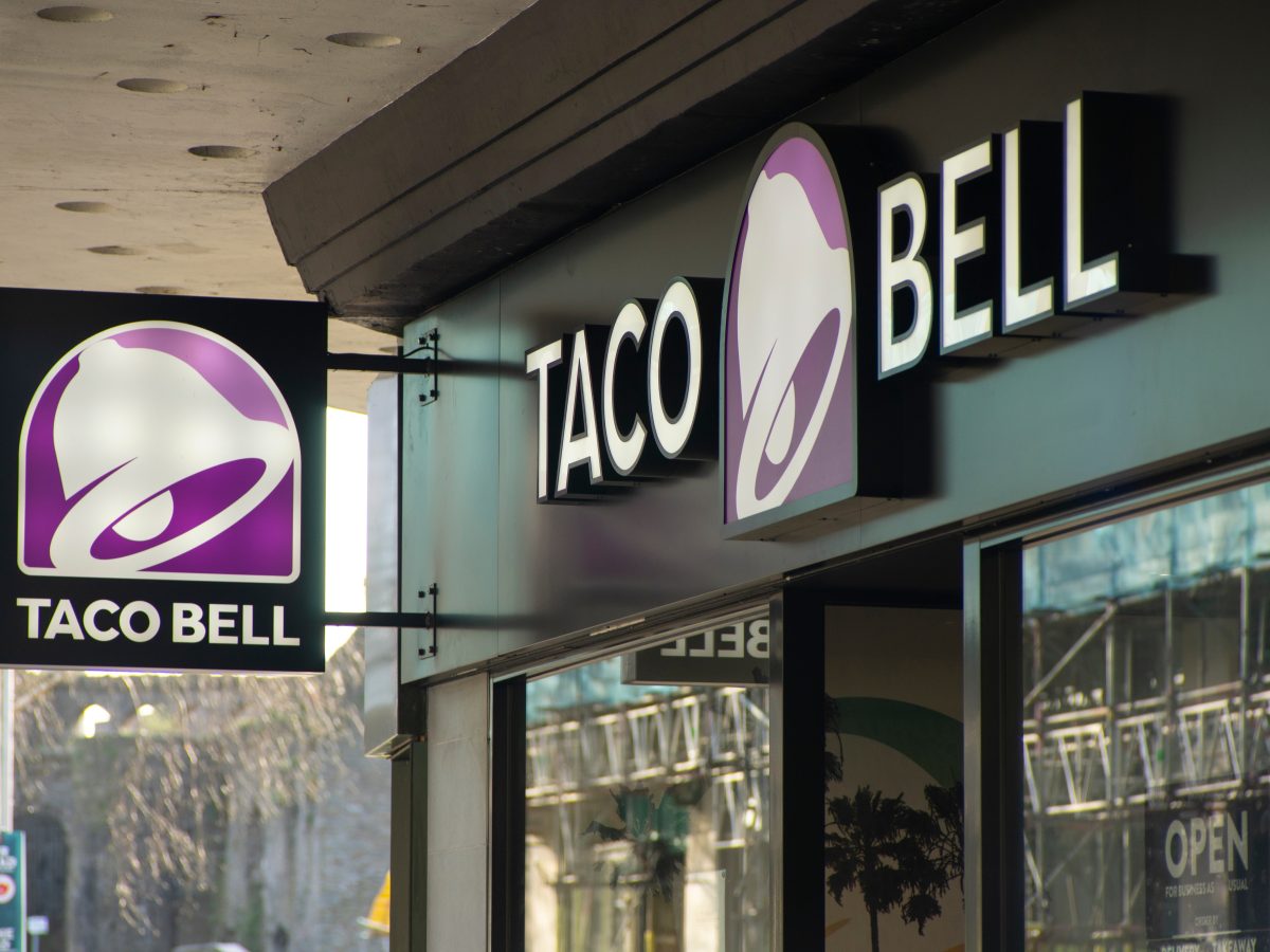 Aufnahme einer Taco-Bell-Filiale in Swansea.